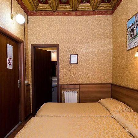 Hotel Artromano Екстер'єр фото