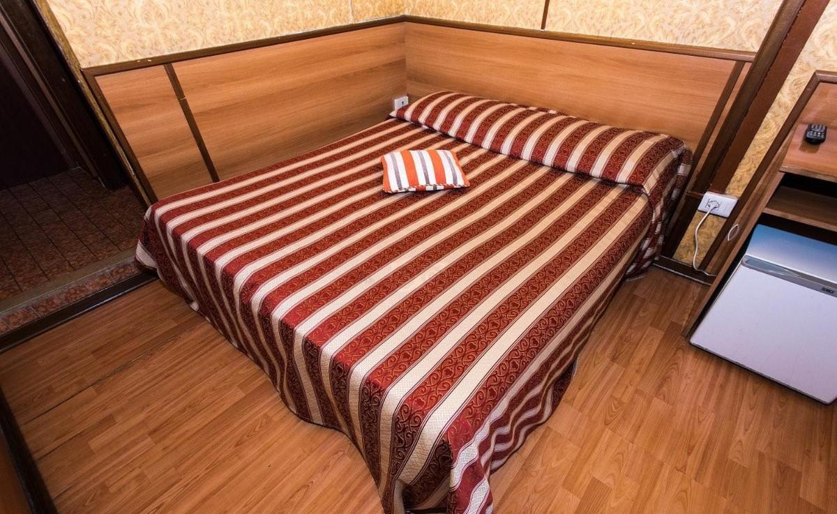 Hotel Artromano Екстер'єр фото