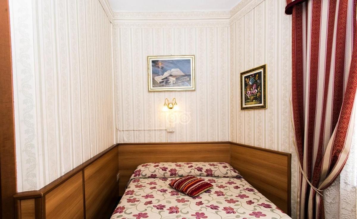 Hotel Artromano Екстер'єр фото