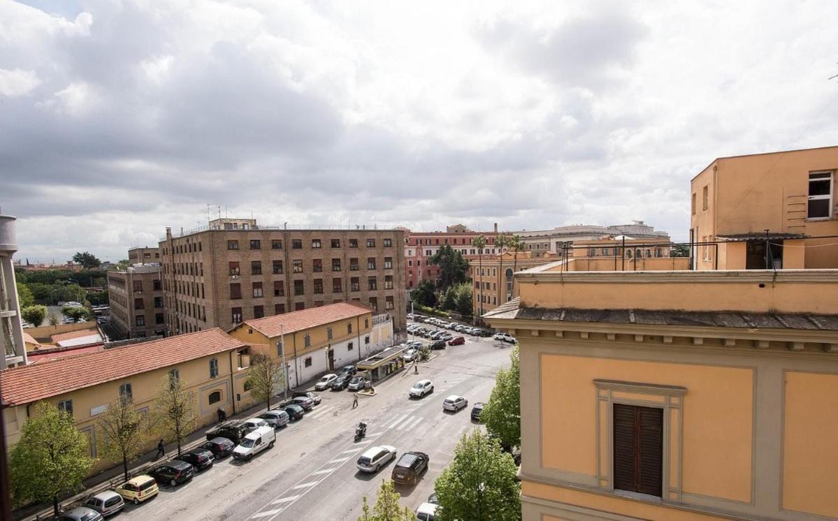 Hotel Artromano Екстер'єр фото