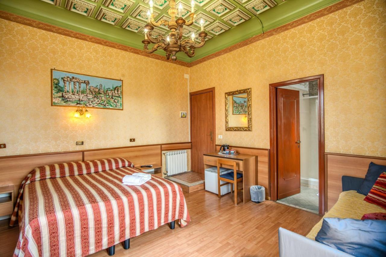 Hotel Artromano Екстер'єр фото