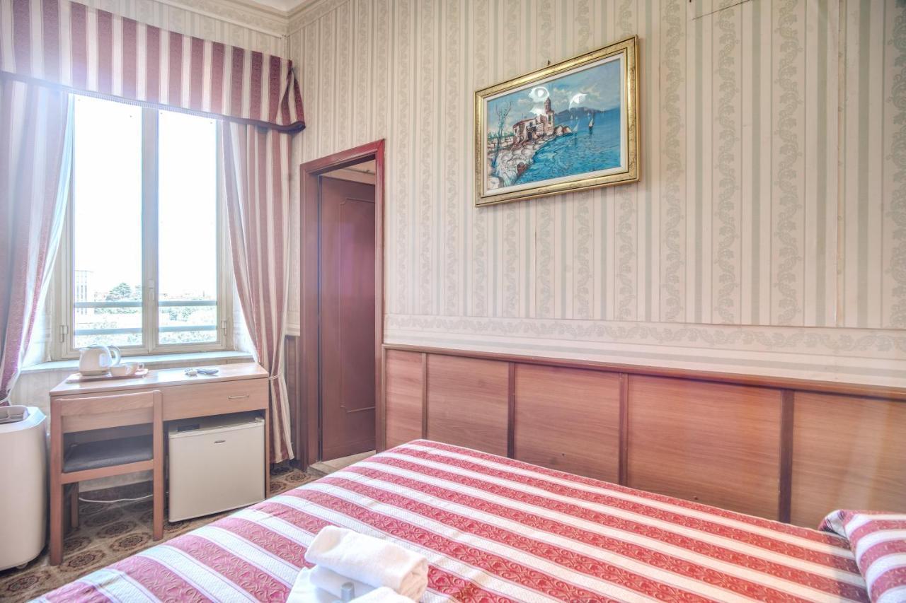 Hotel Artromano Екстер'єр фото