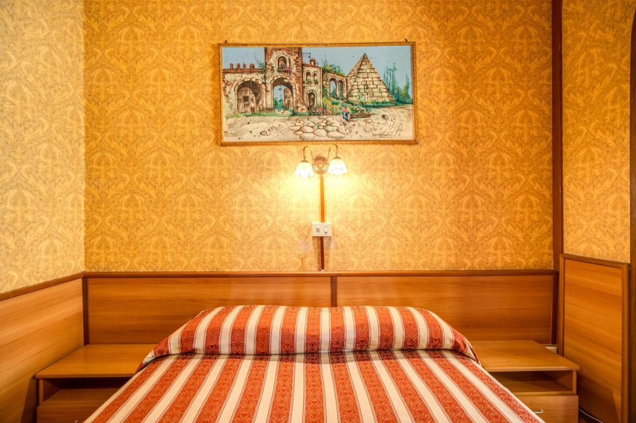 Hotel Artromano Екстер'єр фото
